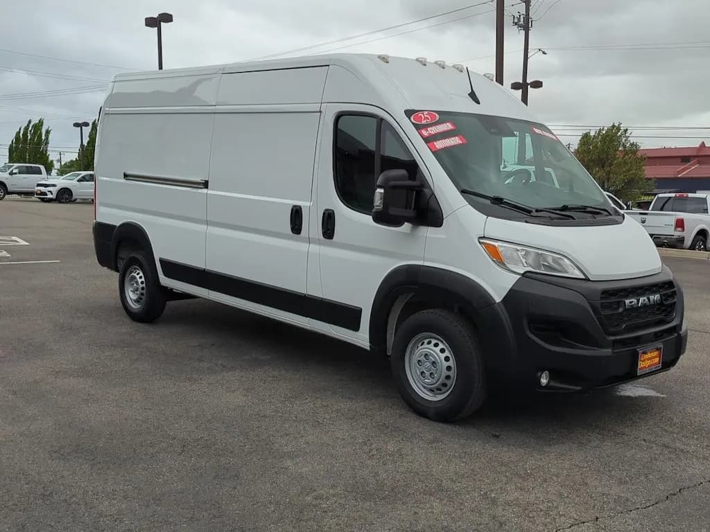 2025 Ram ProMaster - Vans