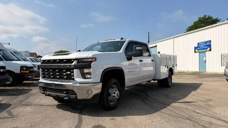 2021 Chevrolet Silverado 3500 HD CC - Service