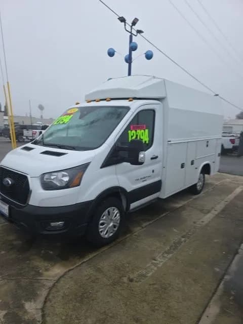 2024 Ford Transit-350 Cutaway