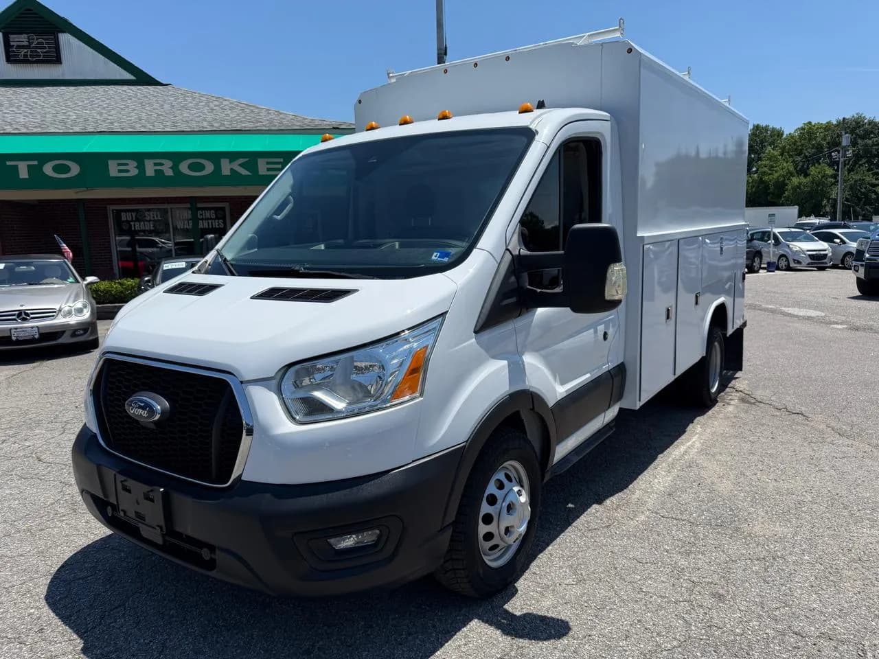 2020 Ford Transit Cutaway T-350 - Box