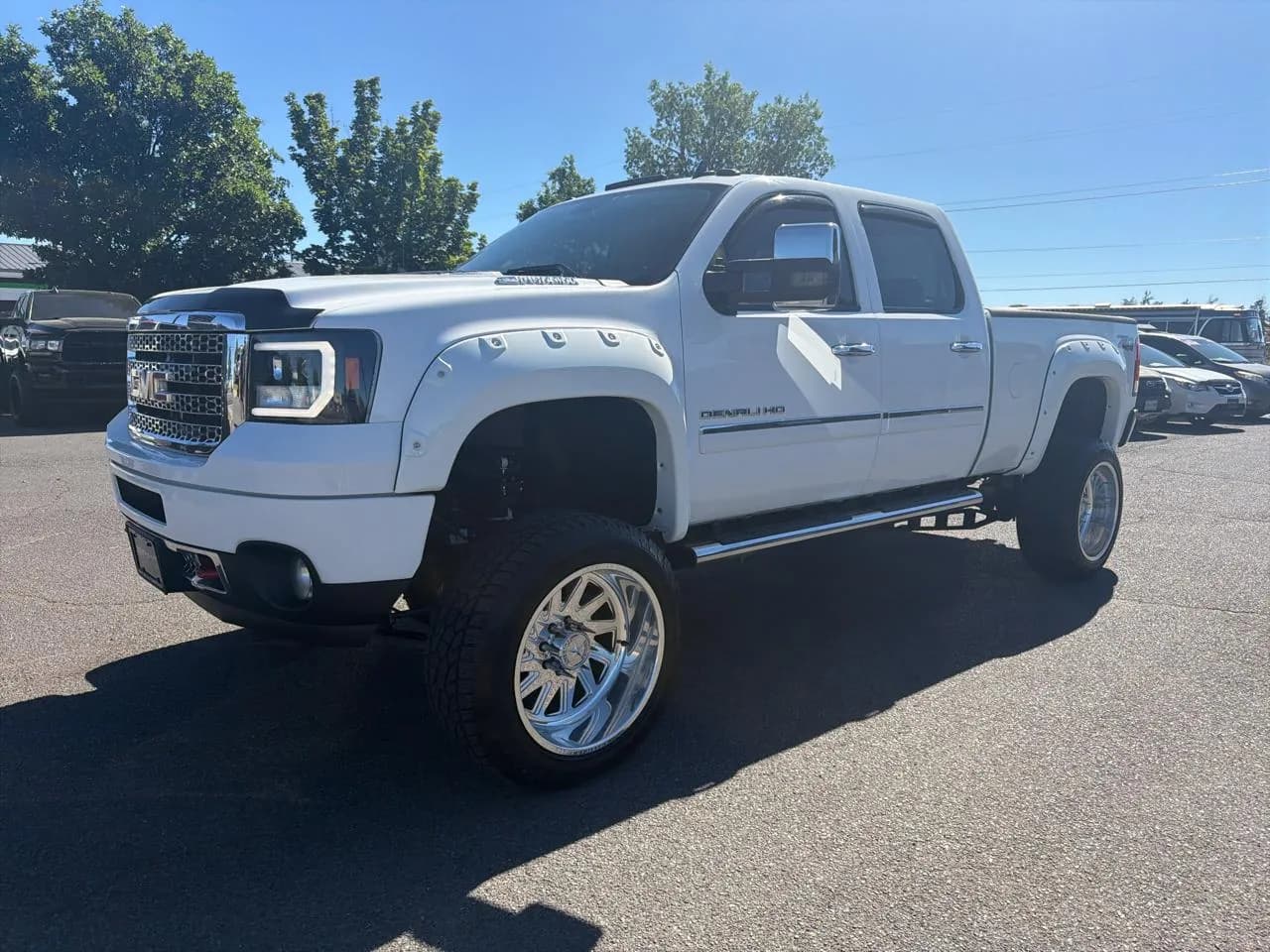 2012 GMC Sierra 2500HD Denali Crew Cab - Pickup