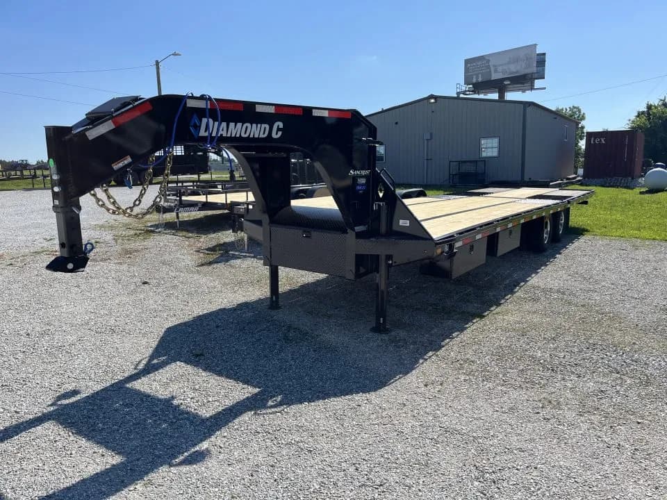 2026 - Flatbed
