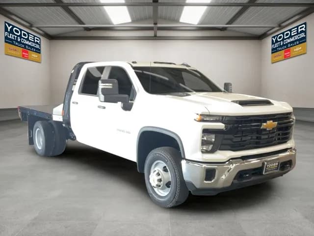 2026 Chevrolet Silverado 3500 Crew Cab - Chassis