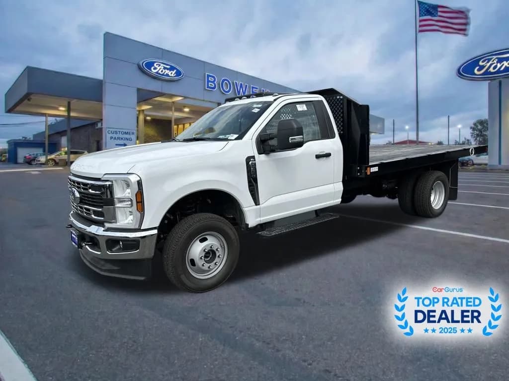 2025 Ford F-350 - Flatbed