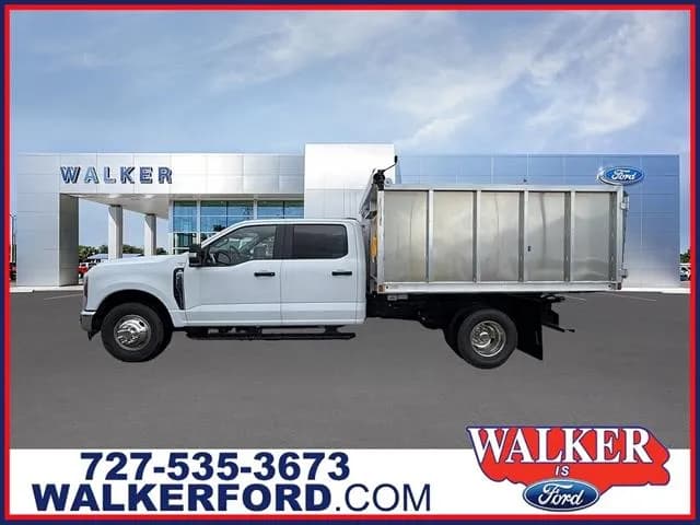 2026 Ford F-350 Crew Cab - Flatbed