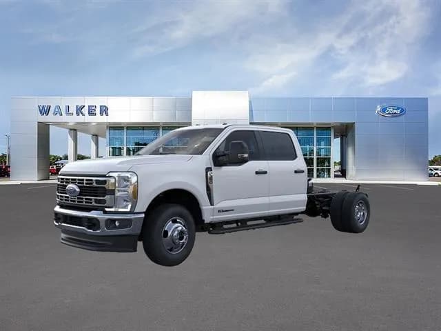 2026 Ford F-350 Crew Cab - Chassis