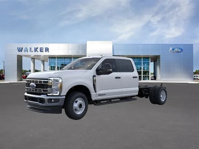 2026 Ford F-350 Crew Cab - Chassis