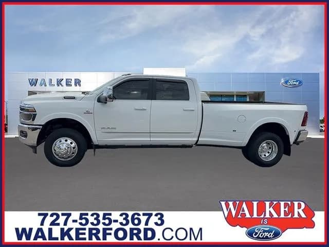2025 Ram 3500 Crew Cab - Pickup
