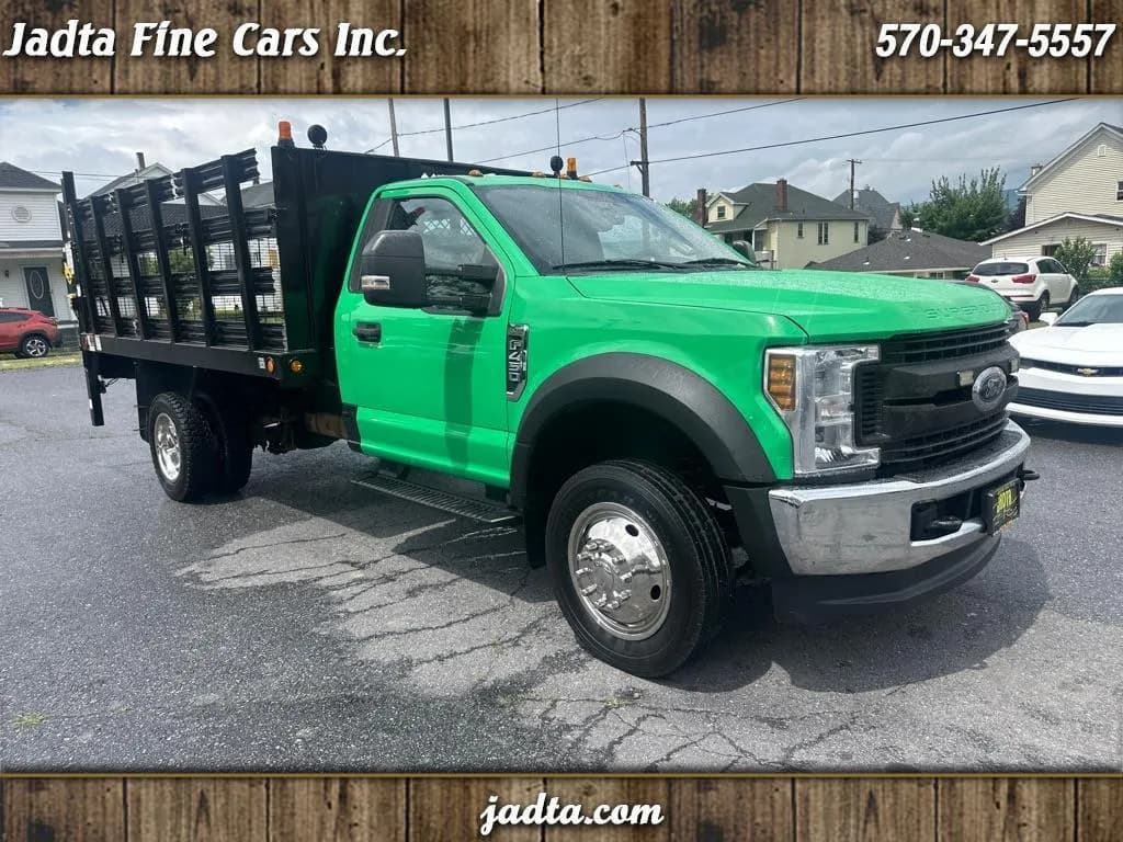 2018 Ford F-450 Super Duty Chassis - Stake