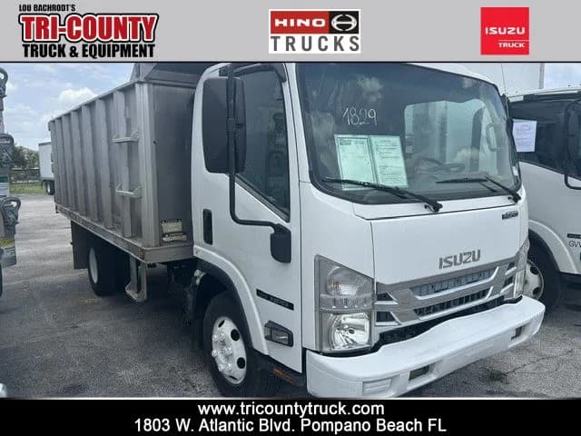 2016 Isuzu NPR - Refrigerated