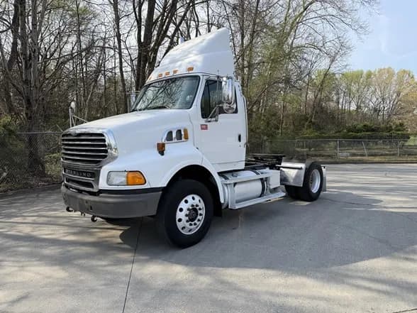 2007 Sterling A9500 - Day Cab