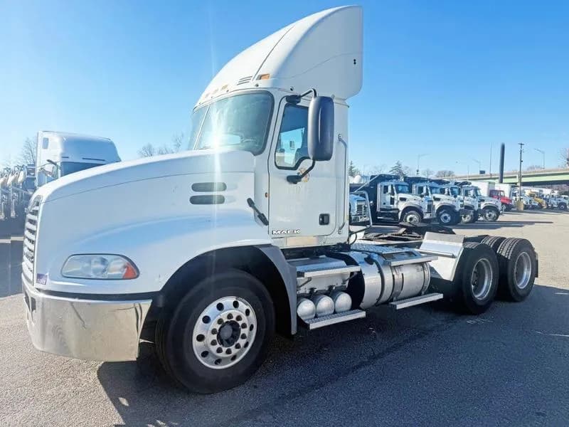 2014 Mack CXU613
