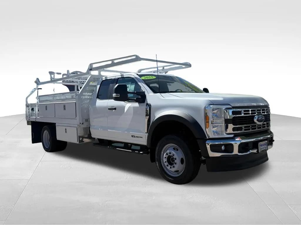 2025 Ford F-550 - Pickup