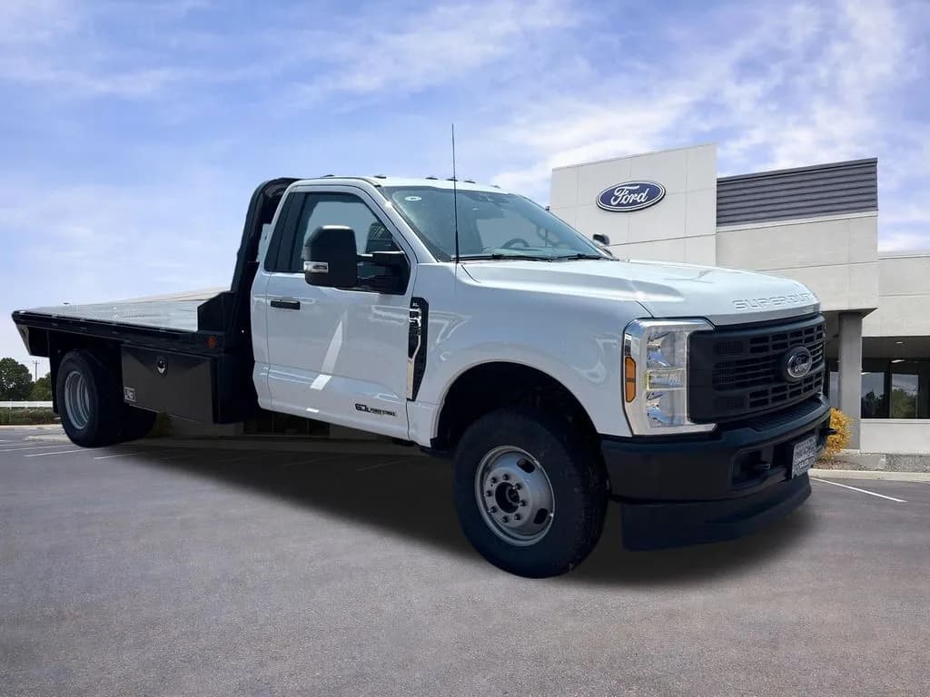 2026 Ford F-350 - Chassis