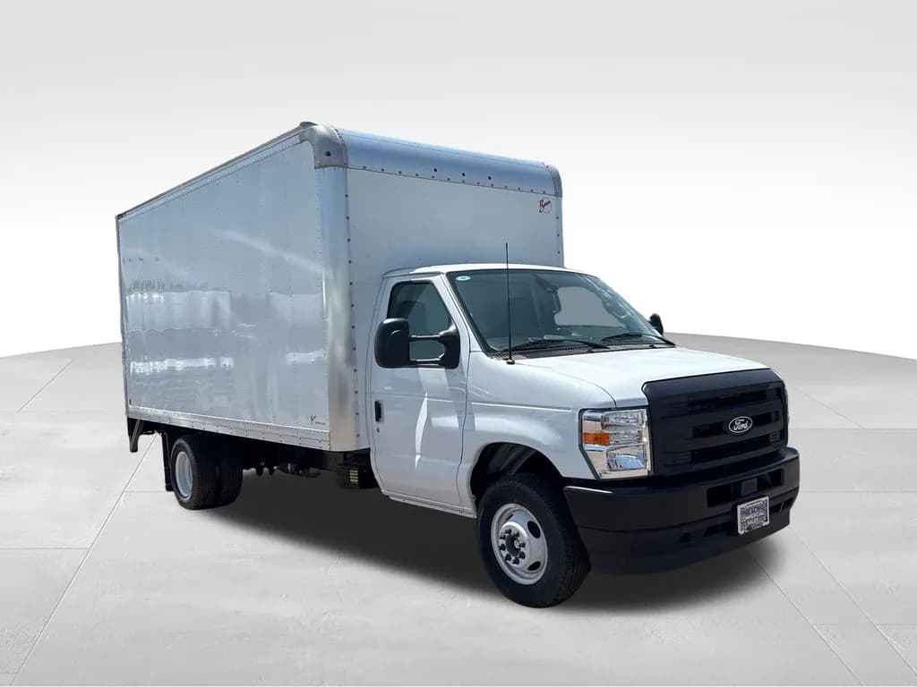 2026 Ford E-450 - Box