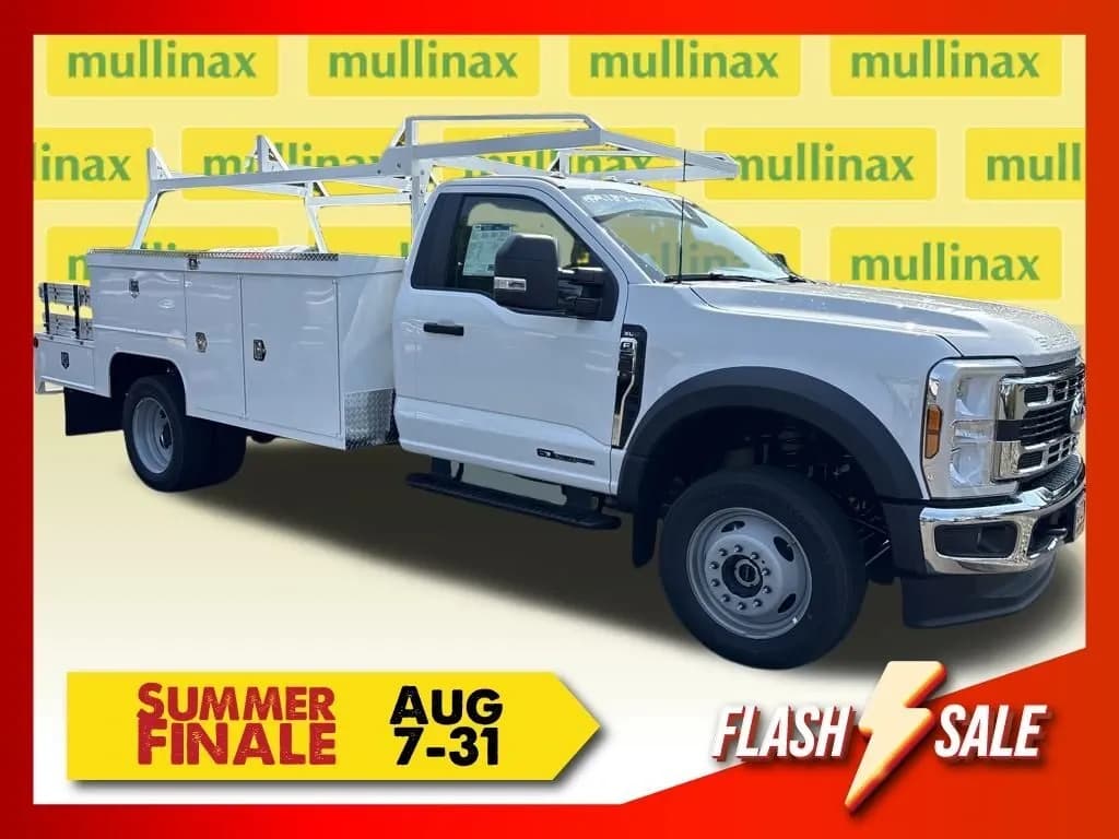 2025 Ford F-550SD