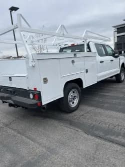 2026 Ford F-350 Crew Cab - Service