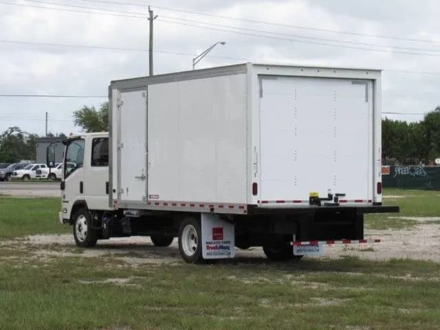 2026 Isuzu NPR-XD Crew Cab