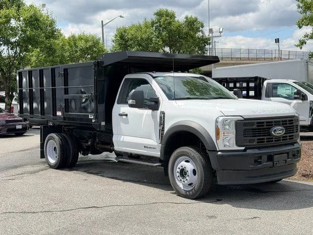 2025 Ford F-550 - Dump