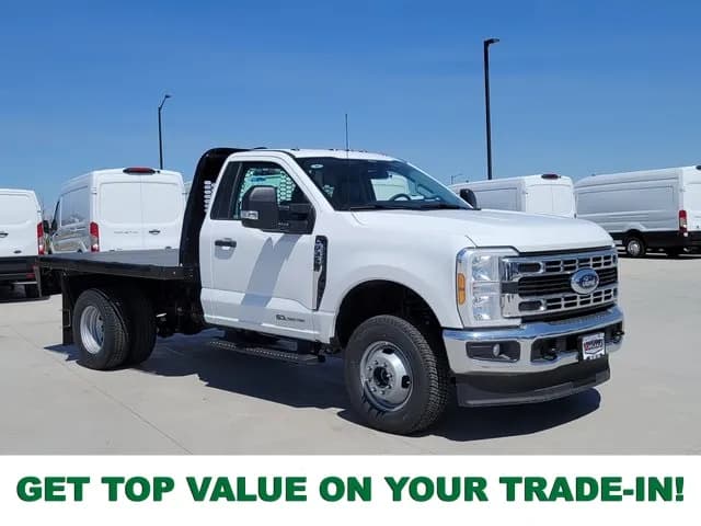 2025 Ford F-350 - Flatbed