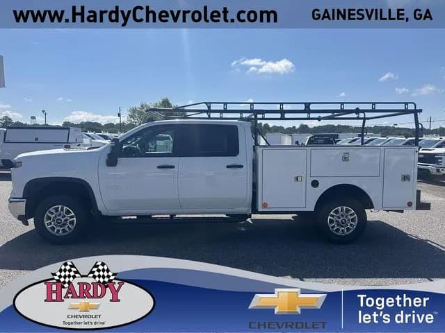 2026 Chevrolet Silverado 2500 Crew Cab - Service