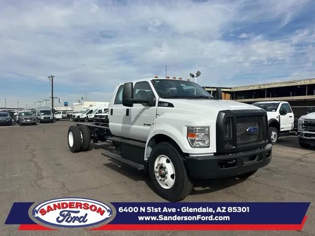 2025 Ford F-750 Crew Cab - Chassis