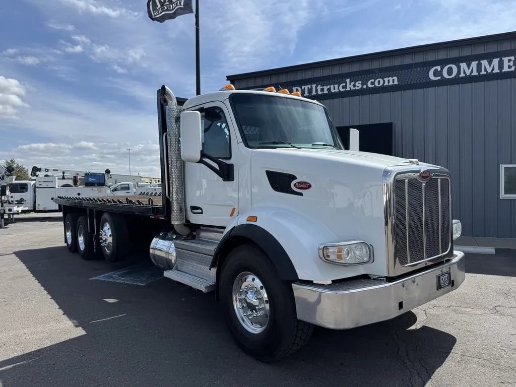 2018 Peterbilt 567 - Box