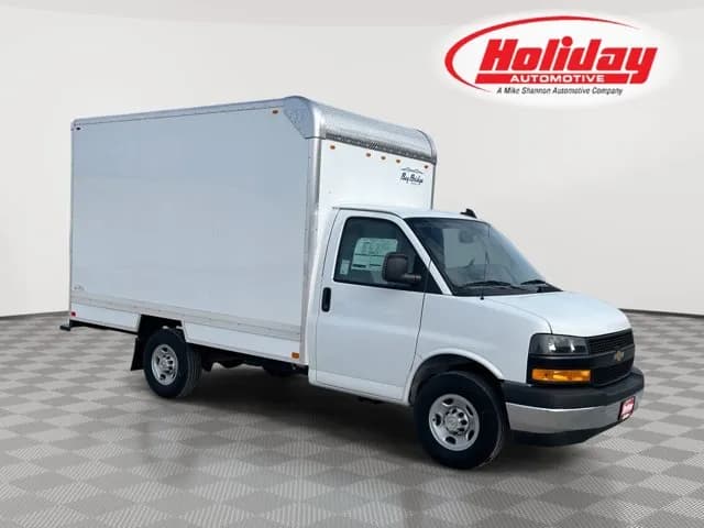 2025 Chevrolet Express 3500 - Box