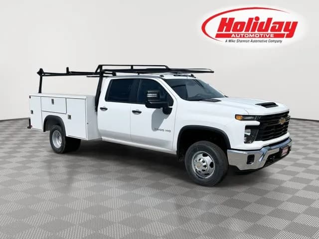 2026 Chevrolet Silverado 3500 Crew Cab - Service
