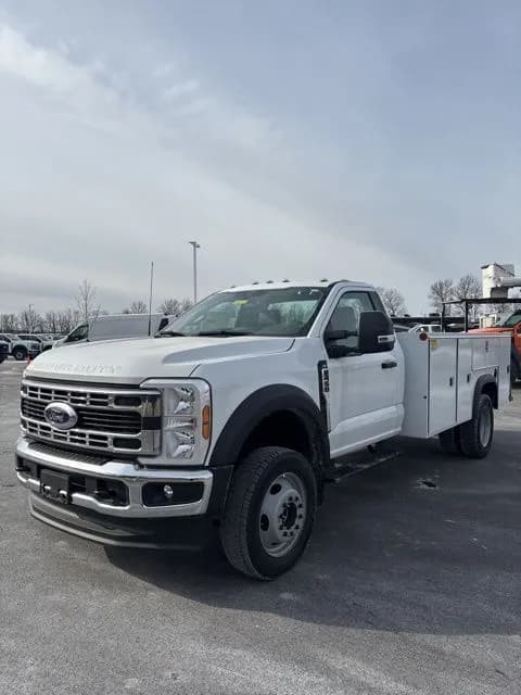 2025 Ford F-450 - Service