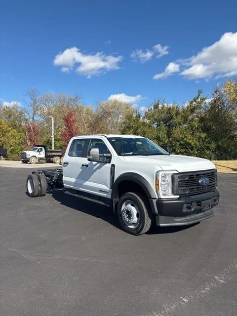 2026 Ford F-450 Crew Cab - Chassis