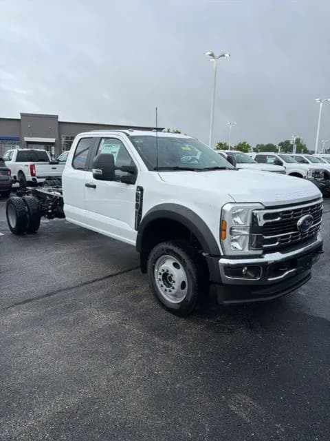 2026 Ford F-450 - Chassis