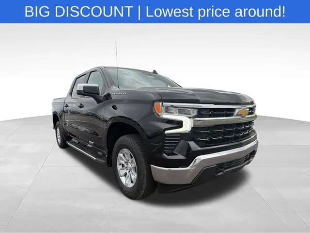 2022 Chevrolet Silverado 1500 Crew Cab - Pickup