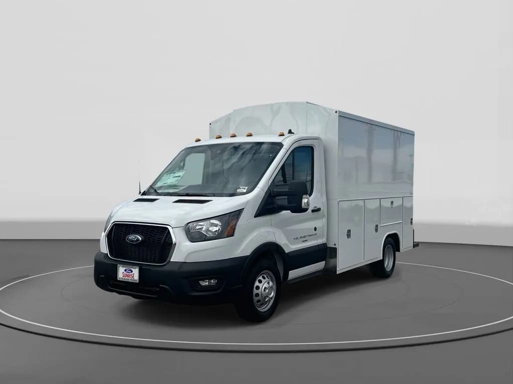 2025 Ford Transit 350 HD - Service