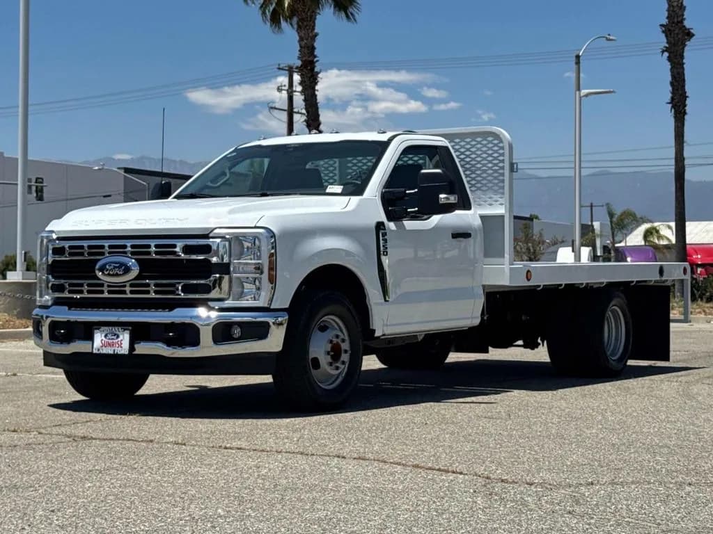 2026 Ford F-350 - Flatbed