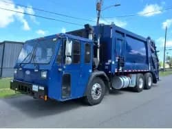 2017 Crane Carrier LET2 CC