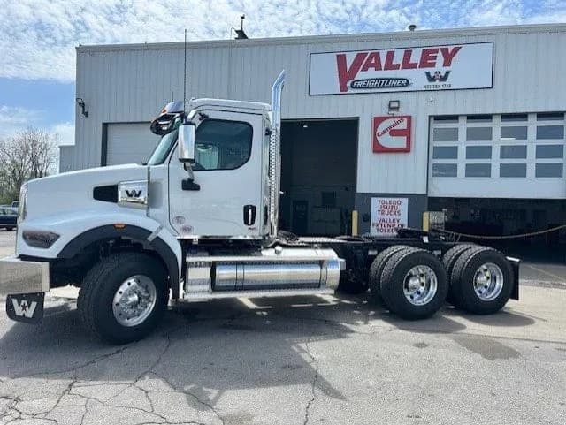 2027 Western Star 49X 2027