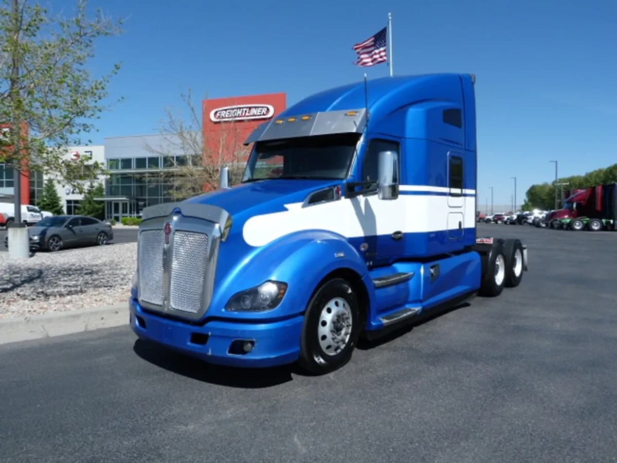 2022 Kenworth T680