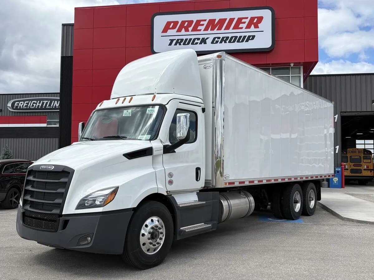 2026 Freightliner Cascadia