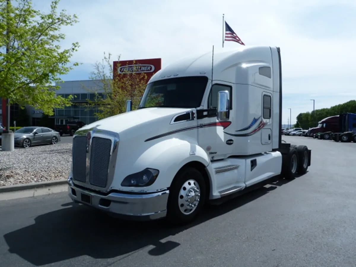 2021 Kenworth T680