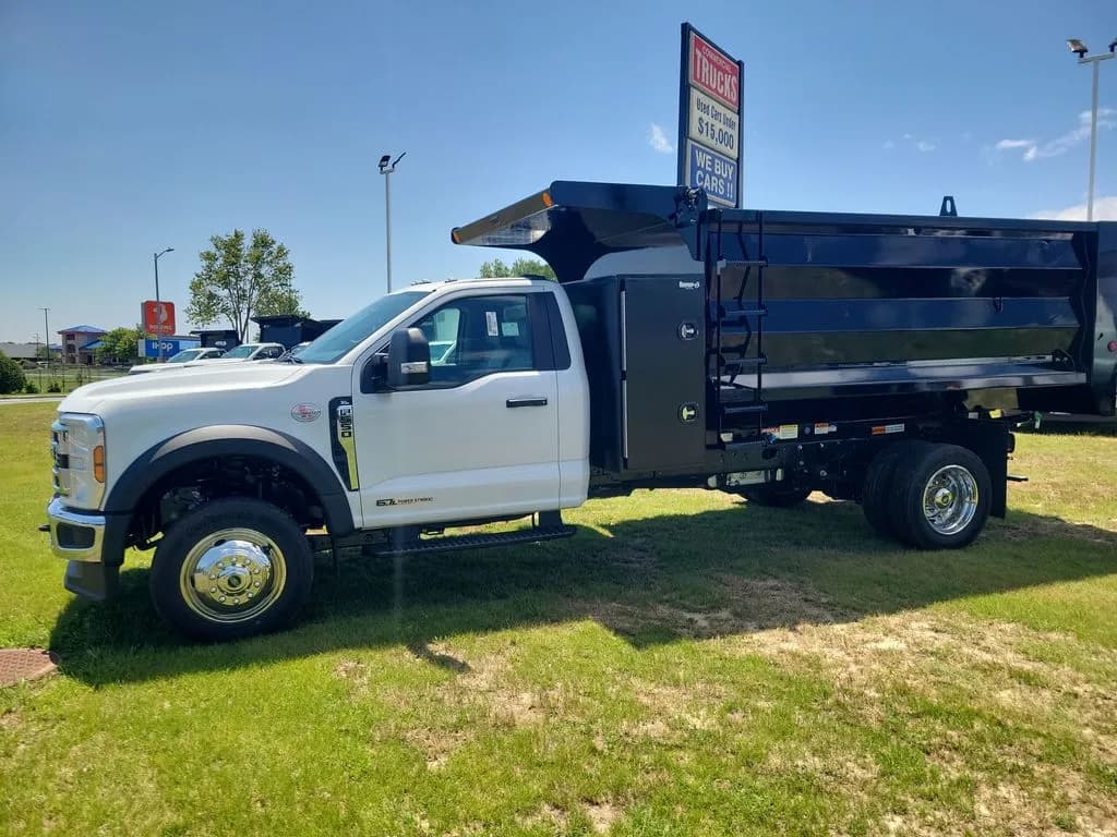 2026 Ford F-550 - Chassis