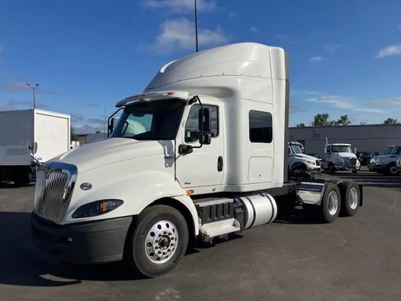 2019 International RH613 - Sleeper