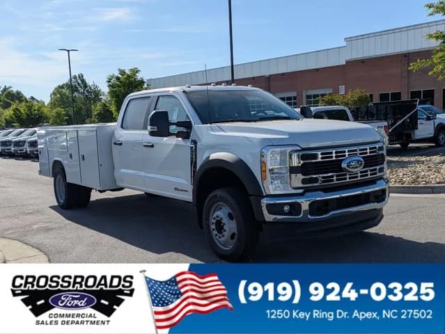 2026 Ford F-550 Crew Cab - Service