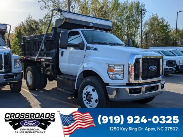 2027 Ford F-750 - Dump
