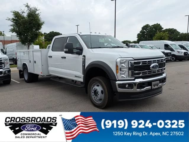 2026 Ford F-550 Crew Cab - Service