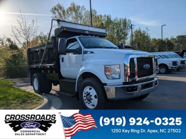 2027 Ford F-750 - Dump