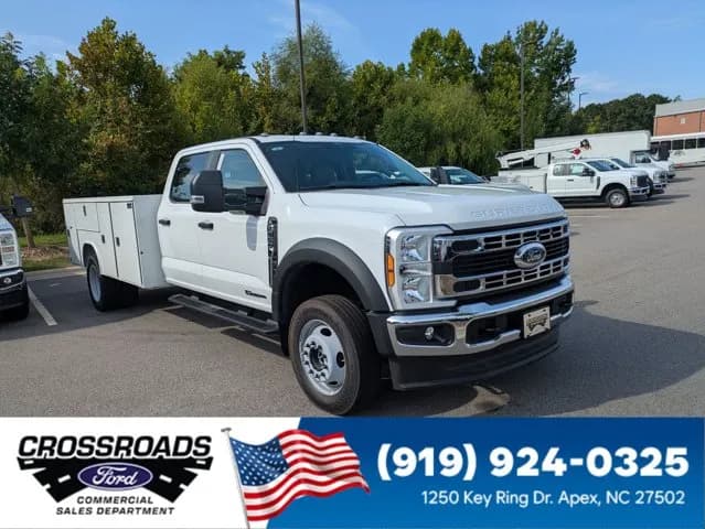 2026 Ford F-450 Crew Cab - Chassis