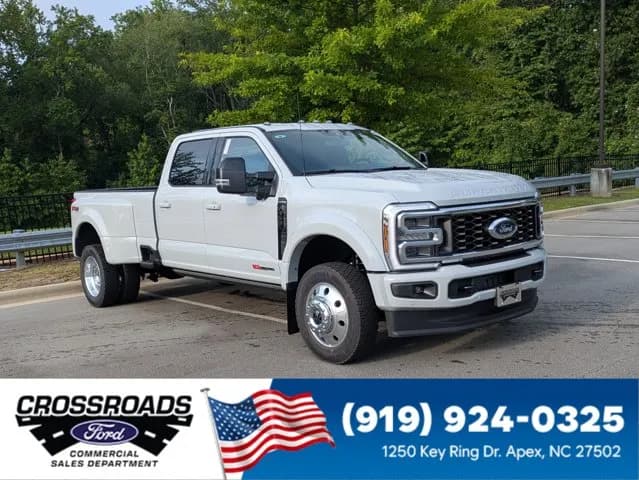 2026 Ford F-450 Crew Cab - Pickup