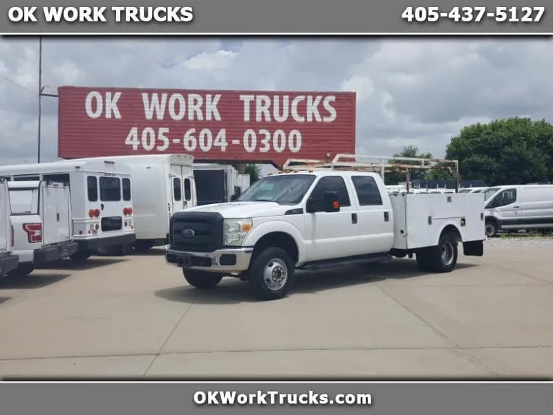 2013 Ford F-350 SD XL Crew Cab Long Bed - Pickup