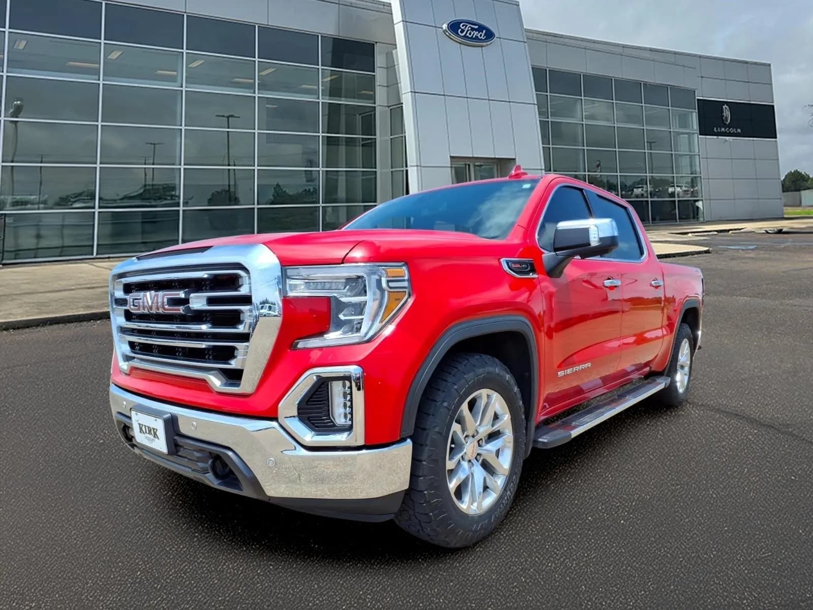 2020 GMC Sierra 1500 SLT - Pickup